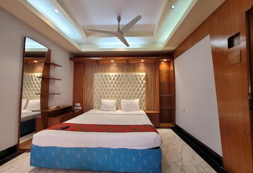 هتل Sea World Cox S Bazar