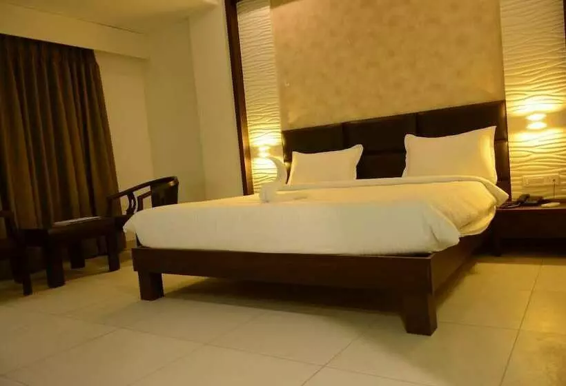 Hotelli The Divine Resort