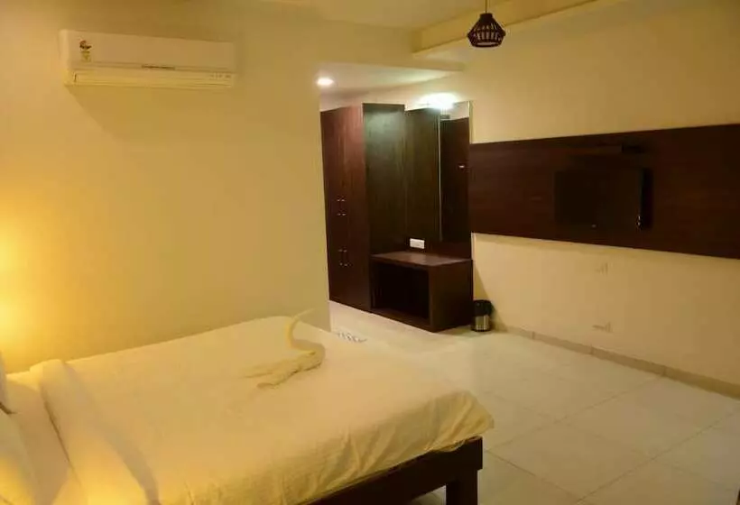 Hotelli The Divine Resort