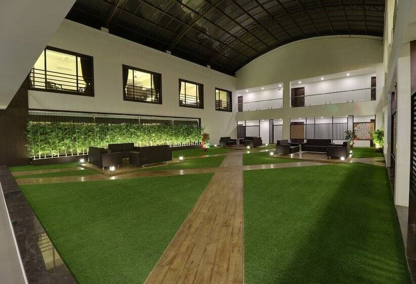 ホテル The Divine Resort