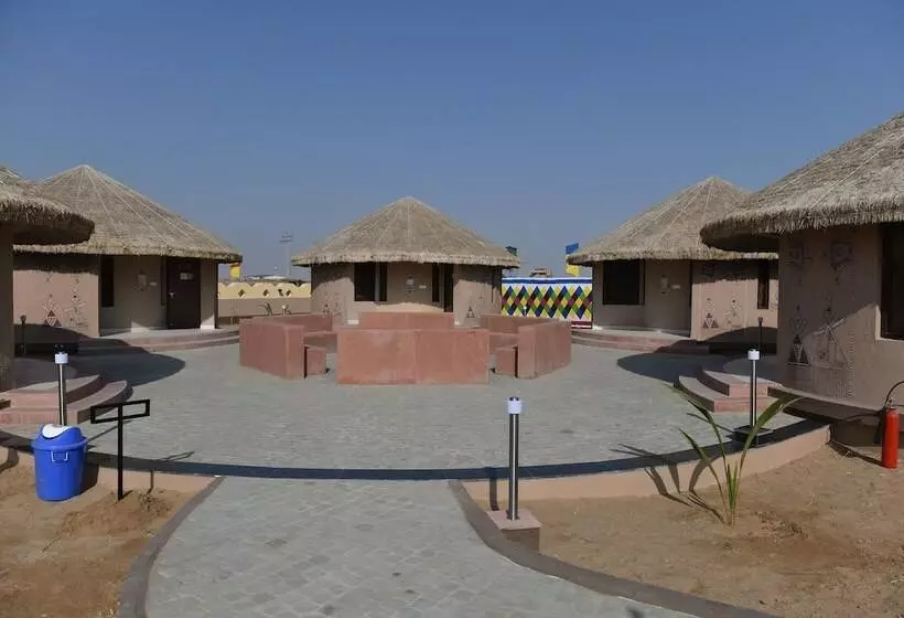 Hotelli Praveg White Rann Resort Rann Utsav Dhordo