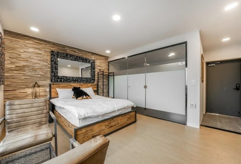 Jeju Vintage 1950 Pension