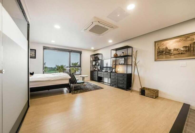 Jeju Vintage 1950 Pension