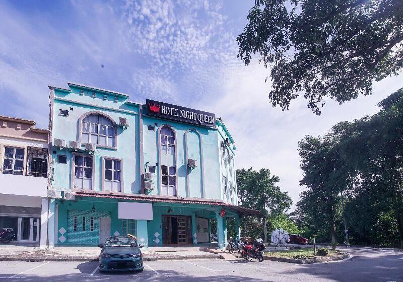 בית מלון כפרי Night Queen Salak Tinggi