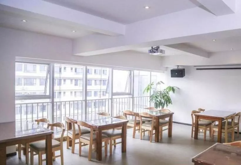 Lavande Hotel Dalian Huanan Square North Railway Station