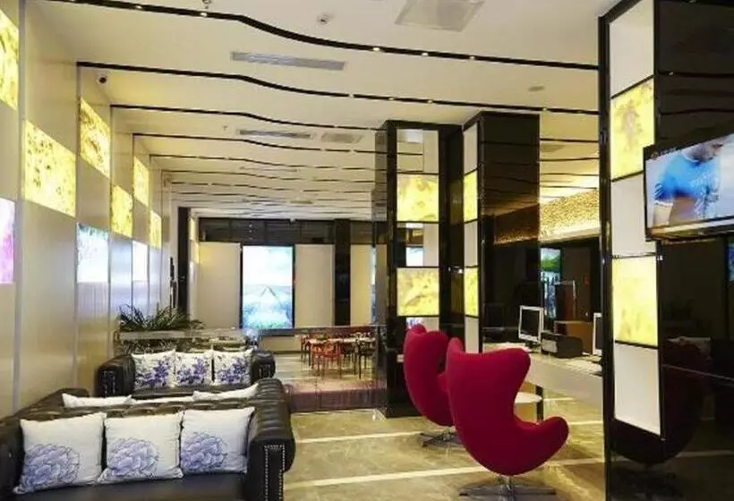 Lavande Hotel Dalian Huanan Square North Railway Station