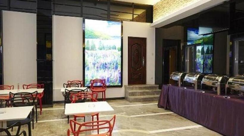 Lavande Hotel Dalian Huanan Square North Railway Station