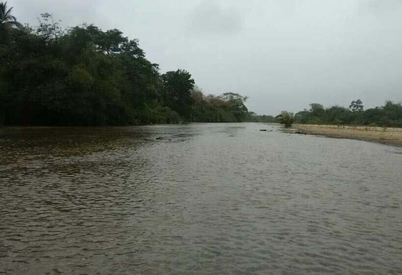 בית מלון כפרי Brisas De La Sierra