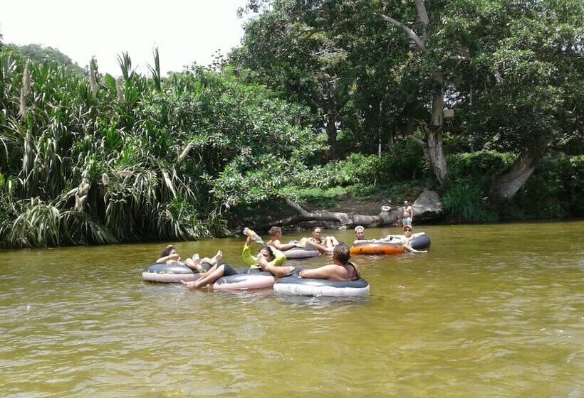 בית מלון כפרי Brisas De La Sierra