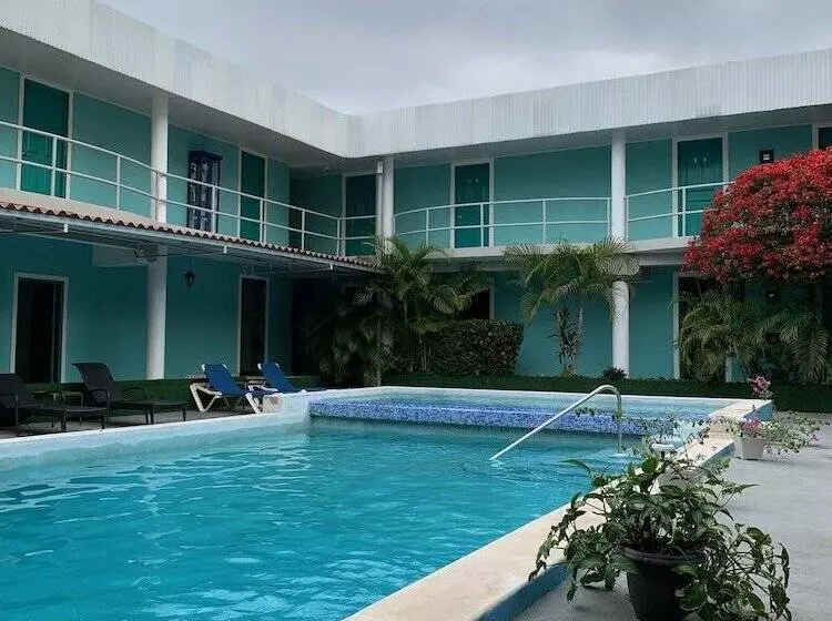 Hotelli Pacific Coast