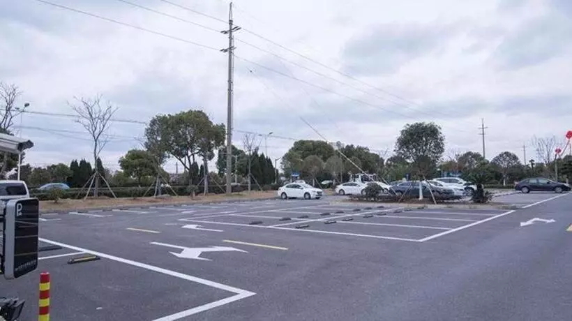 Vienna International Hotel Shanghai Dishui Lake Lingang Wanda