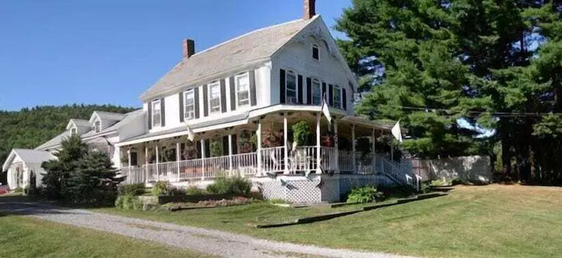 Hotelli Alynn S Butterfly Inn Bed & Breakfast