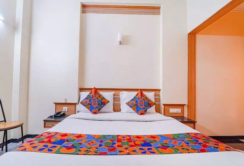 Fabhotel Ess Paradise   Nr Bus Stand