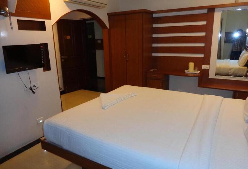 Hotel Sanu International