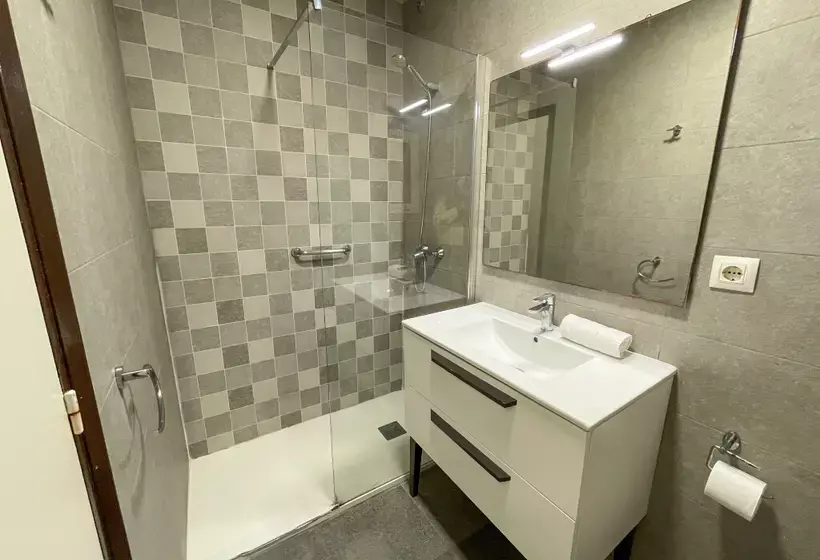 Hotelli Apartment Escor 3000