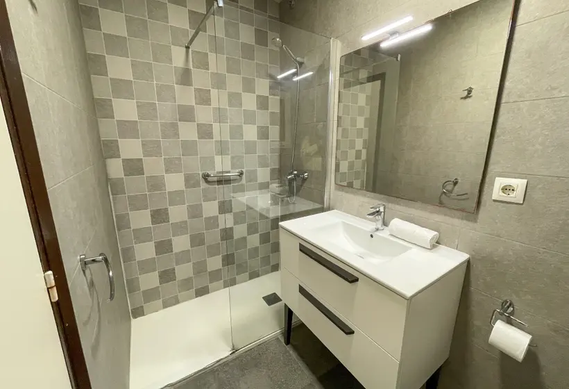 Hotelli Apartment Escor 3000