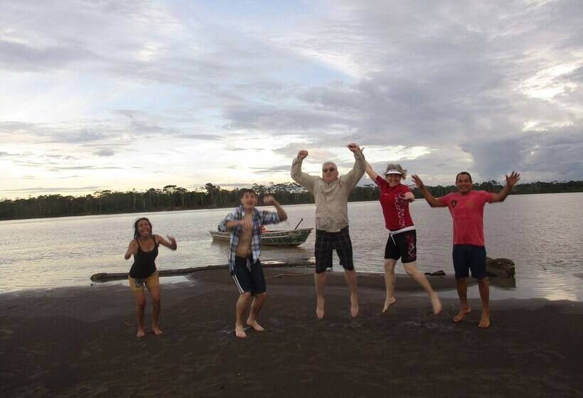 Hotel Curassow Amazon Lodge