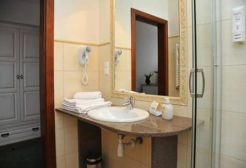 Hotelli Sandro Silver