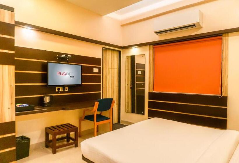 Playotel Inn Golden Treat