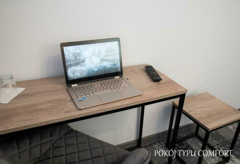 בית מלון כפרי Baron