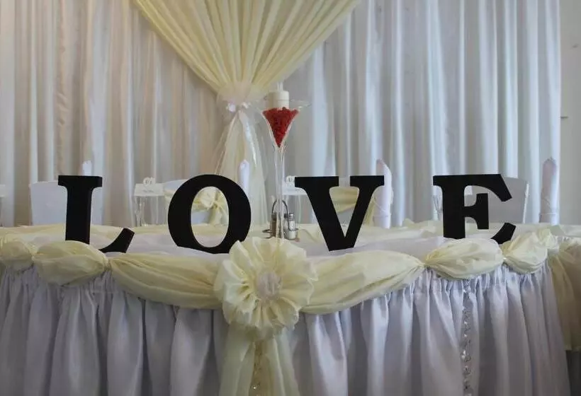 هتل Pokoje Gościnne Truskawkowa 1a