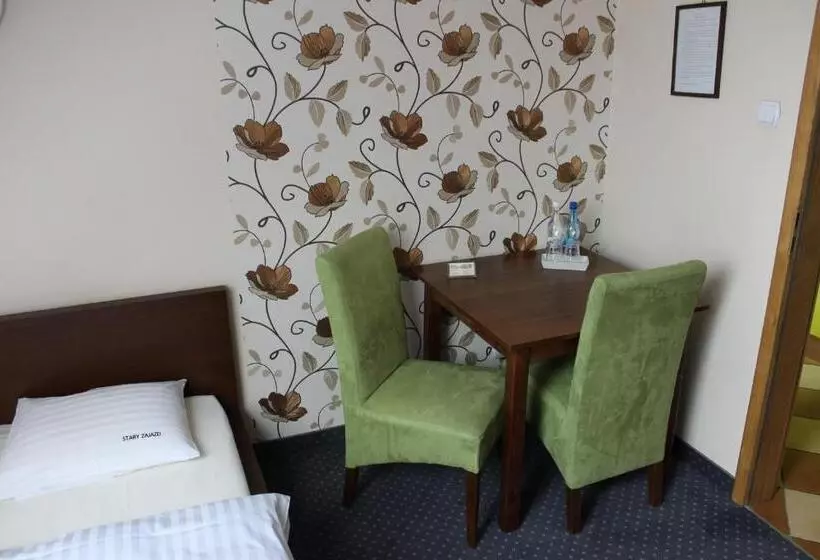 هتل Pokoje Gościnne Truskawkowa 1a