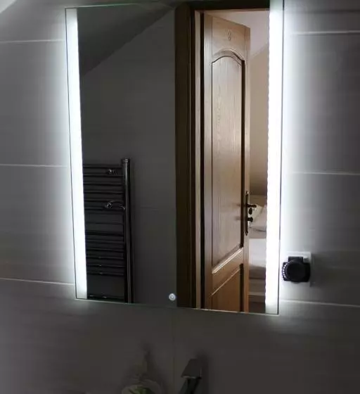 هتل Pokoje Gościnne Truskawkowa 1a