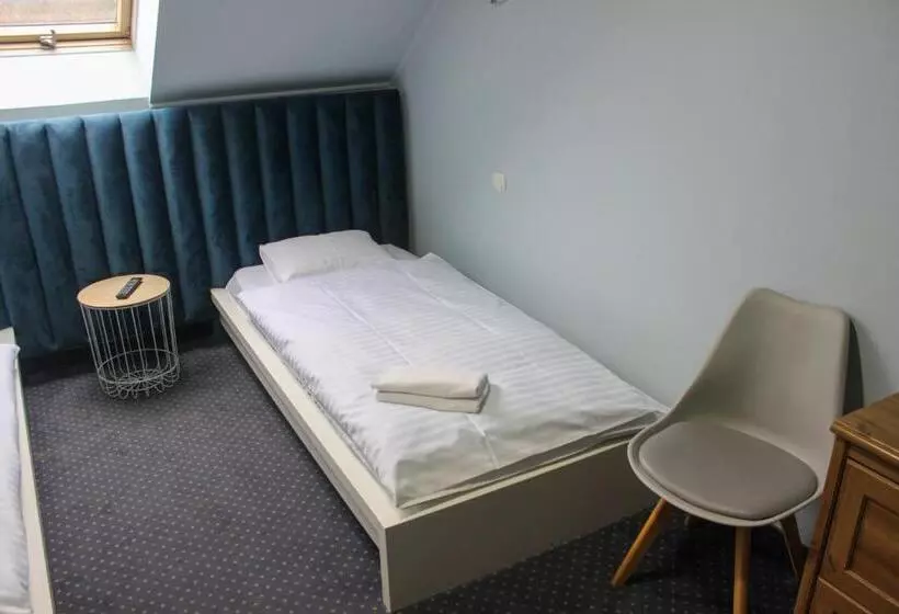 هتل Pokoje Gościnne Truskawkowa 1a