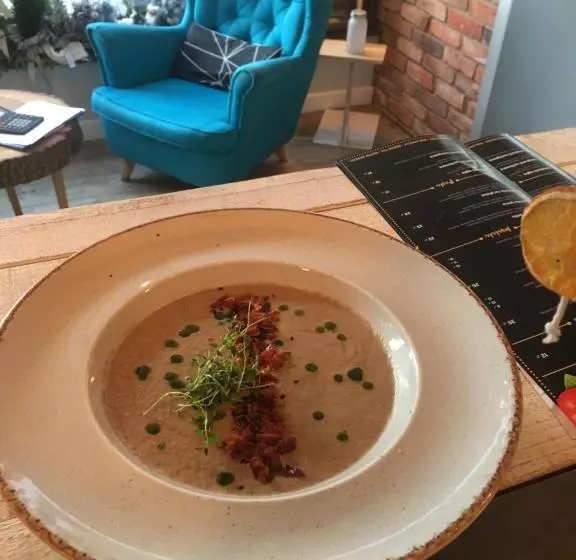 هتل Pokoje Gościnne Truskawkowa 1a