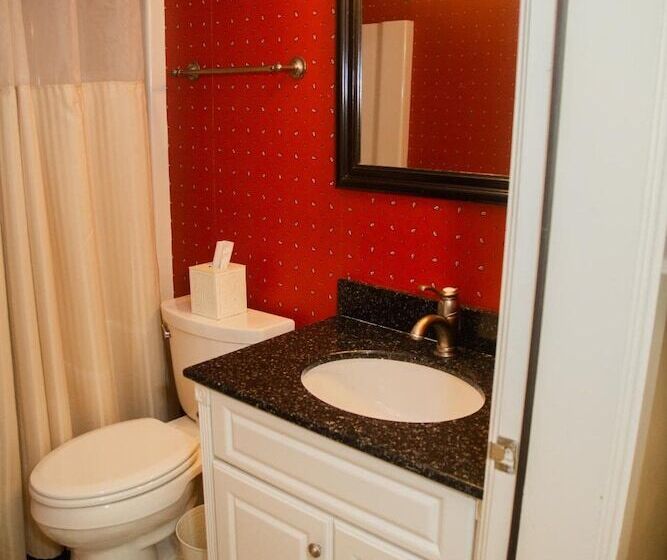 酒店 The Sylvan Inn