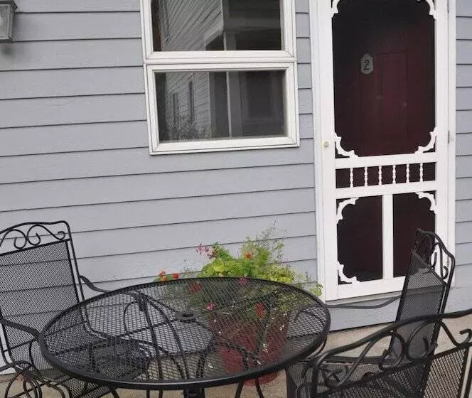 Hotelli The Sylvan Inn