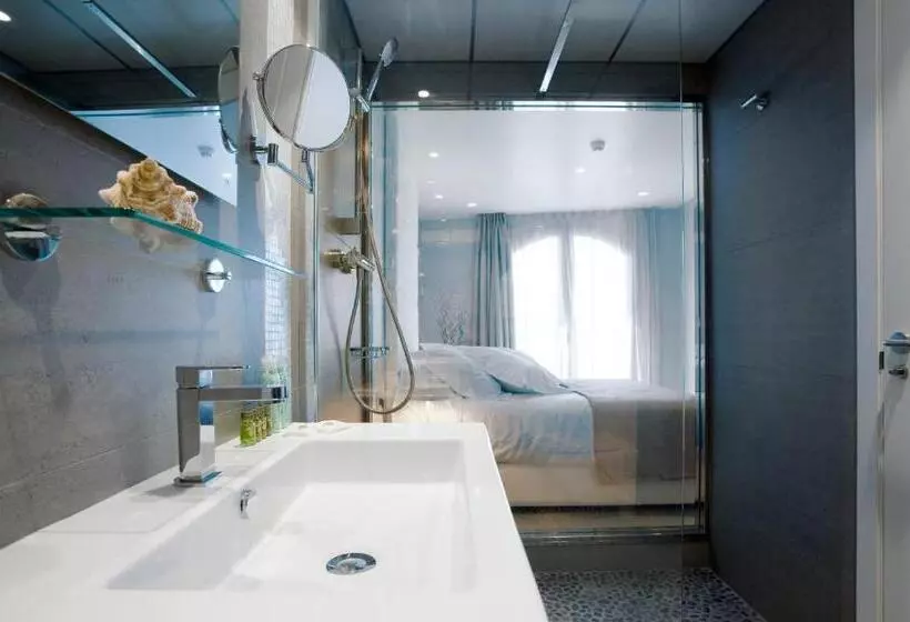 Hotelli Boutique La Mar   Adults Only