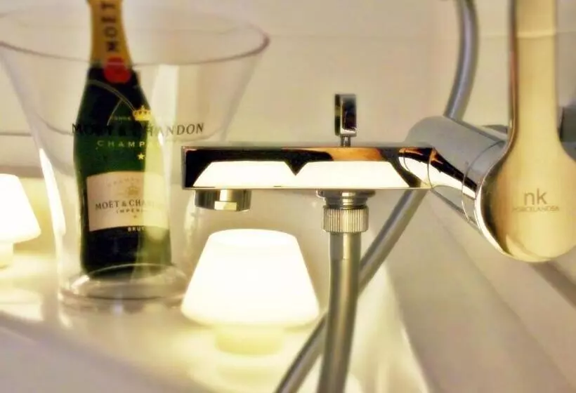 Hotelli Boutique La Mar   Adults Only