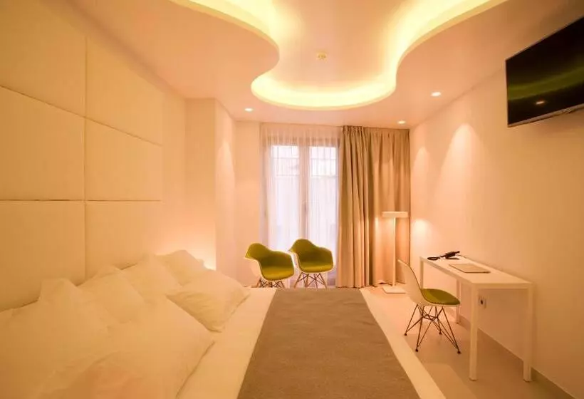 Hotelli Boutique La Mar   Adults Only