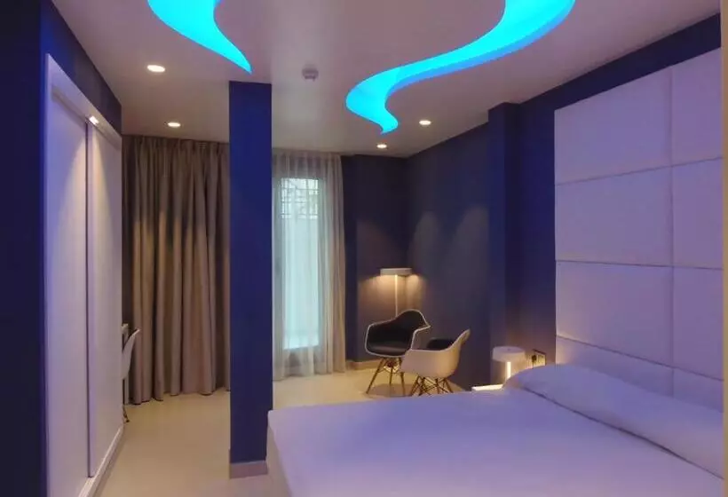 Hotelli Boutique La Mar   Adults Only