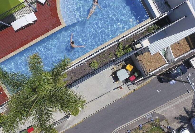 בית מלון כפרי Yha Brisbane City