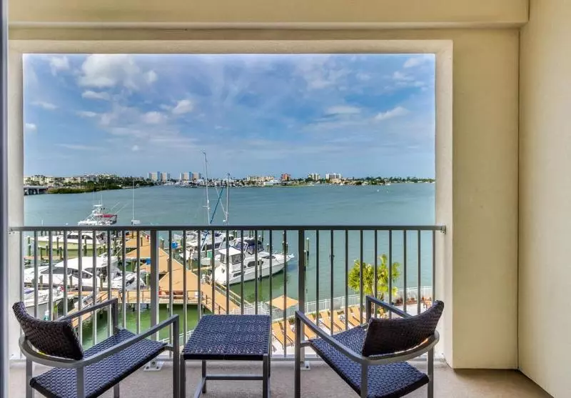 ホテル Courtyard By Marriott St. Petersburg Clearwater/madeira Beach