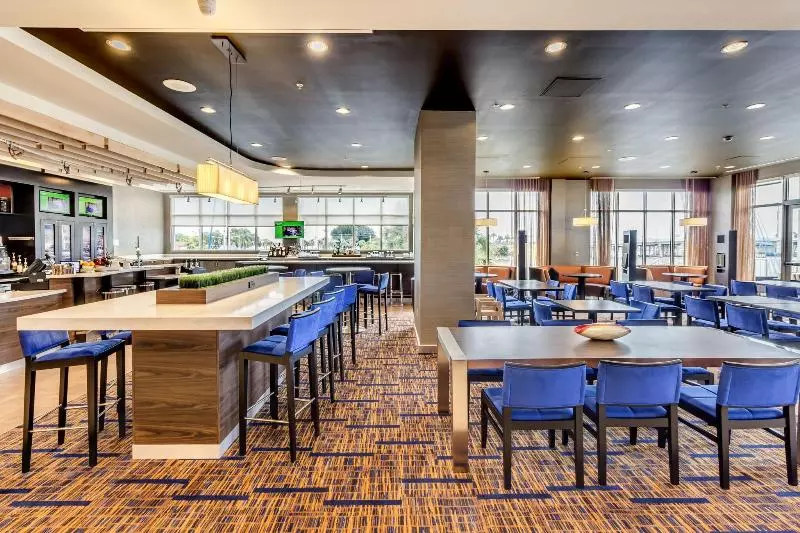 ホテル Courtyard By Marriott St. Petersburg Clearwater/madeira Beach