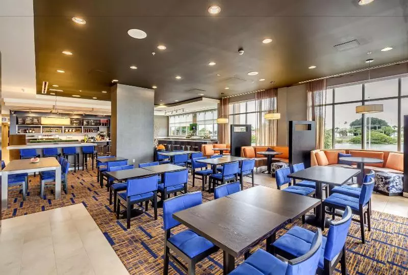 ホテル Courtyard By Marriott St. Petersburg Clearwater/madeira Beach
