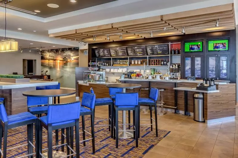 ホテル Courtyard By Marriott St. Petersburg Clearwater/madeira Beach