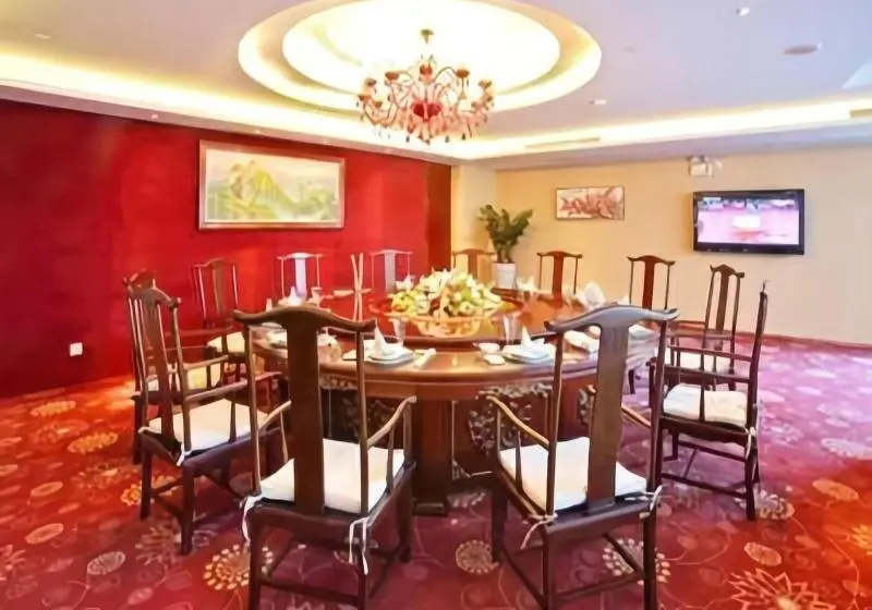 ホテル Days  And Suites Yangjiang