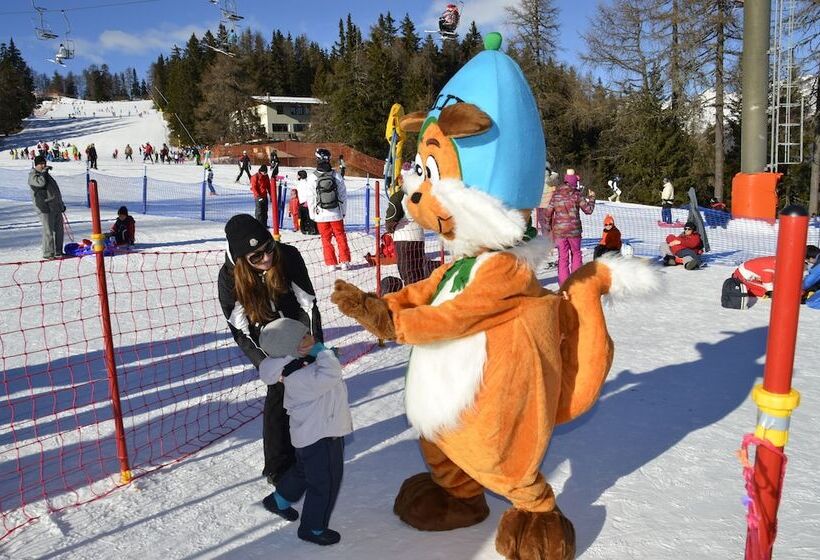 هتل Residence Kristall