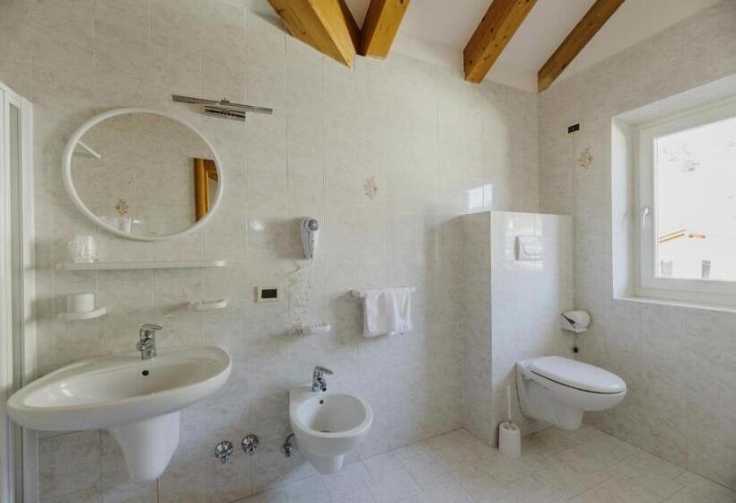 فندق Rosa Wellness & Spa