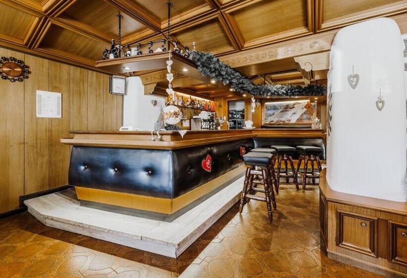 فندق Rosa Wellness & Spa