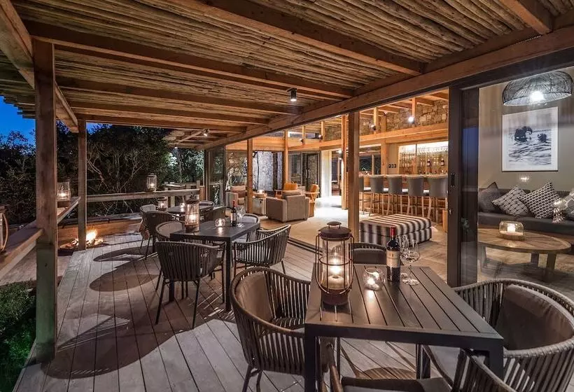 منتجع Kariega Game Reserve Ukhozi Lodge