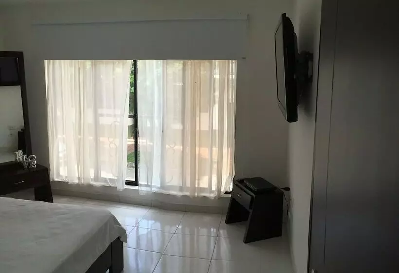 هتل Casa Centenario Pereira