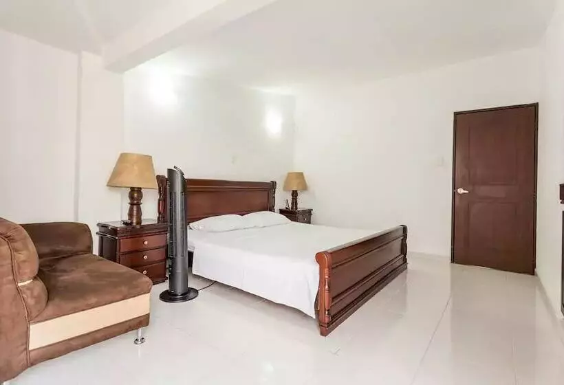 هتل Casa Centenario Pereira