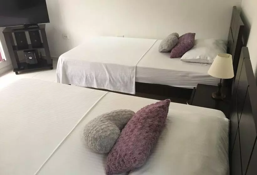 هتل Casa Centenario Pereira