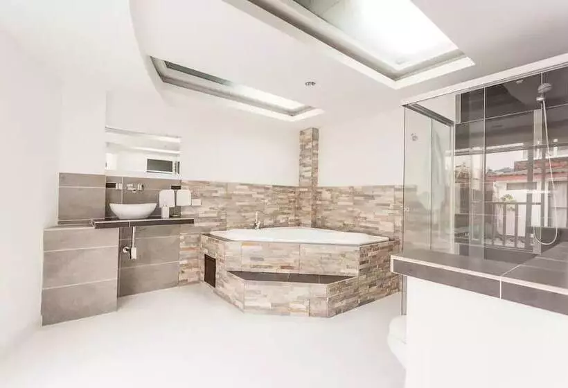 هتل Casa Centenario Pereira