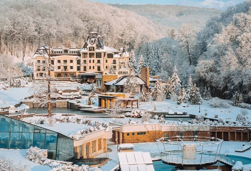 ホテル Derenivska Kupil